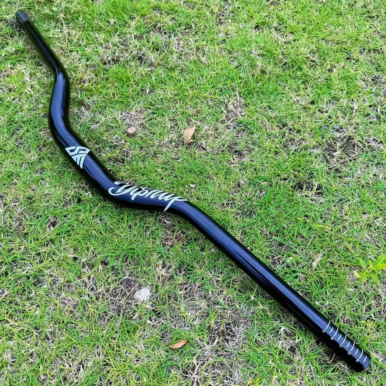 DISRUP 780/800mm Mountain Bike Handlebar, 31.8/35mm Diameter, Aluminum Alloy Handlebar for Downhill Biking and Off-Road Trails